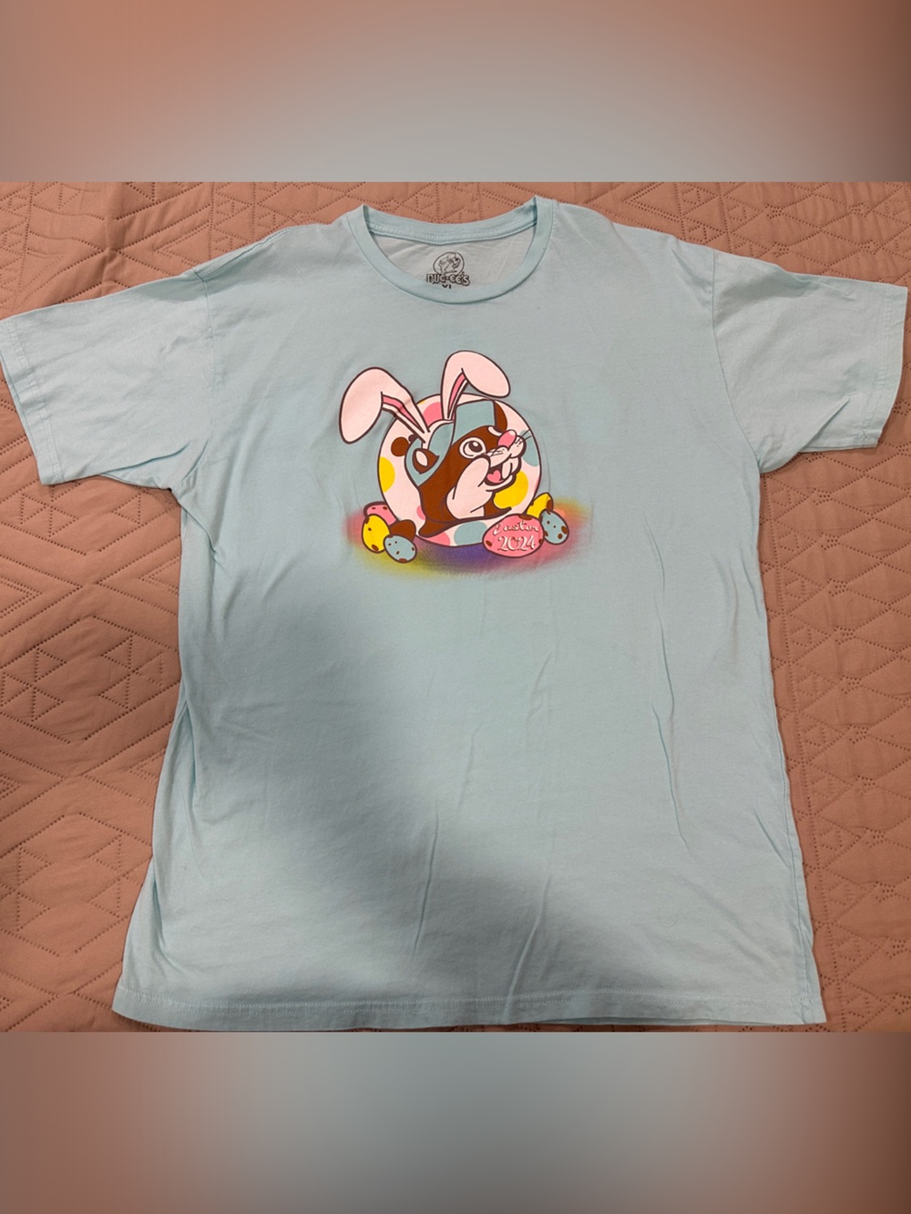 Women Easter XL Buc-ee’s Shirt